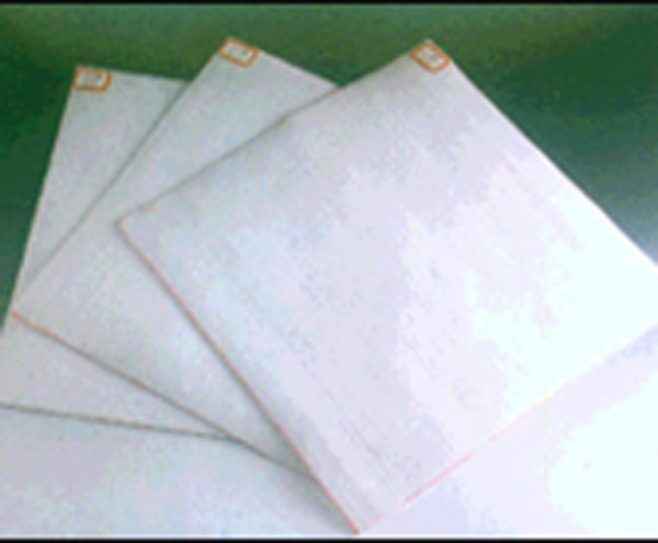 �L�z������